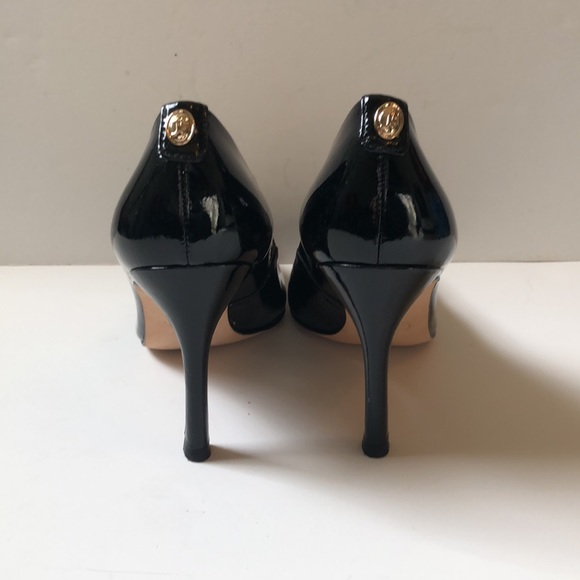 Ivanka Trump Janie Pumps in Black Patent Size 5.5 - Picture 7 of 11